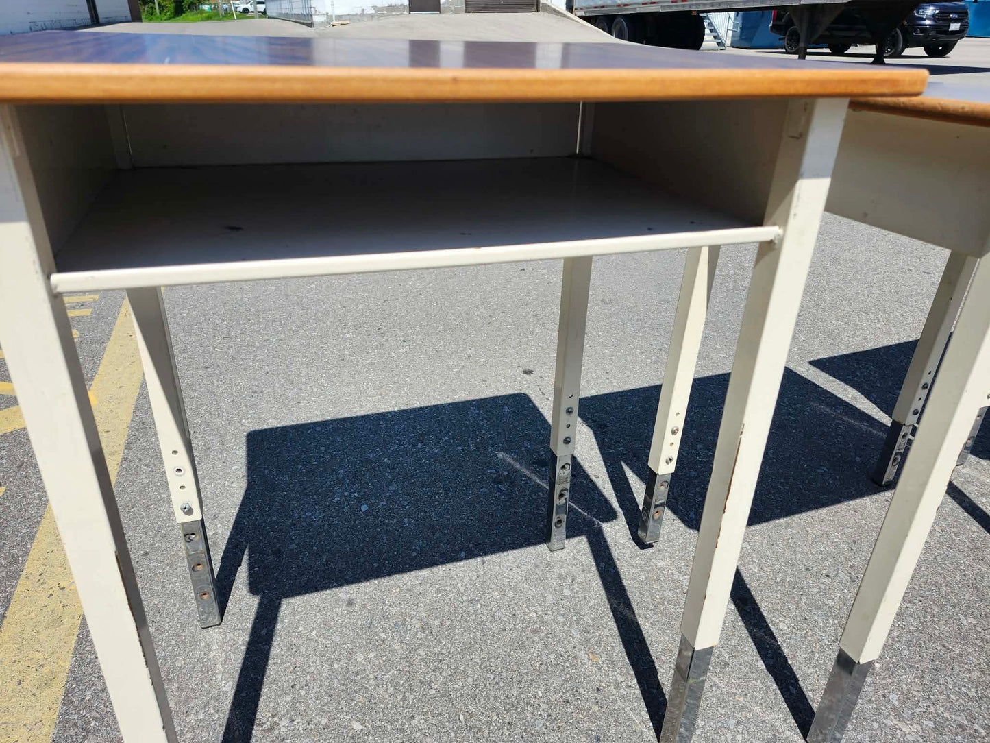 Dark Wood Grain Pocket Desks