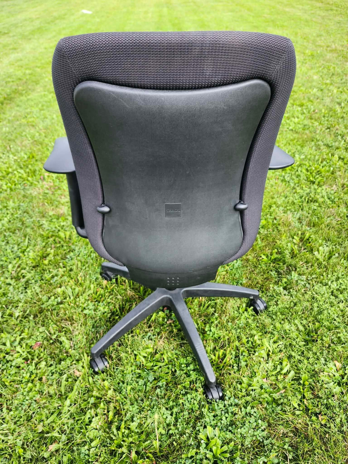 Black Teknion Amicus Office Chairs