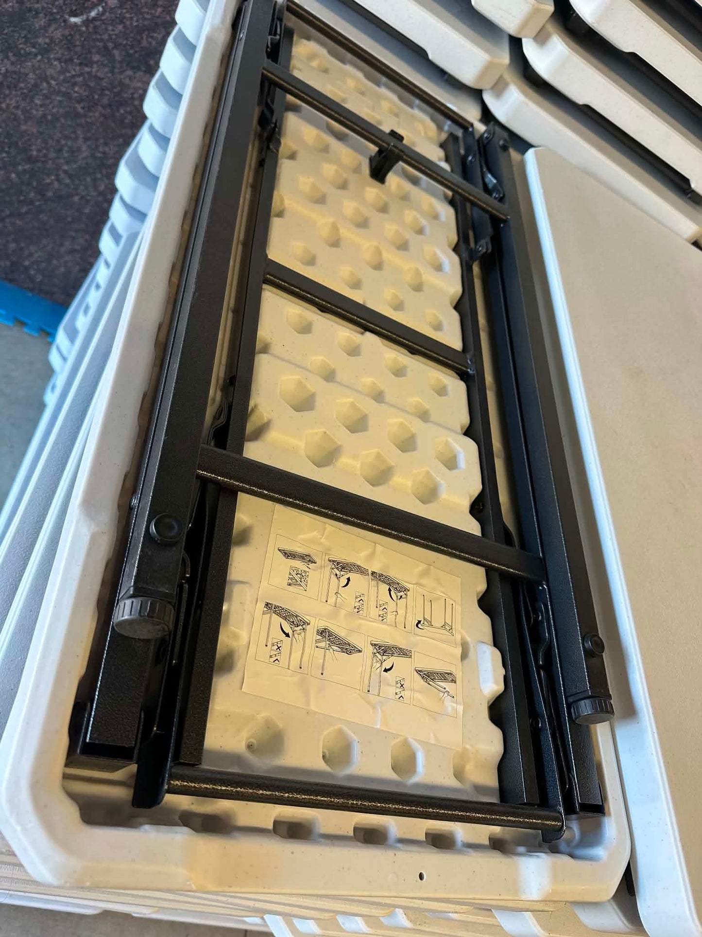 3' Plastic Folding Tables