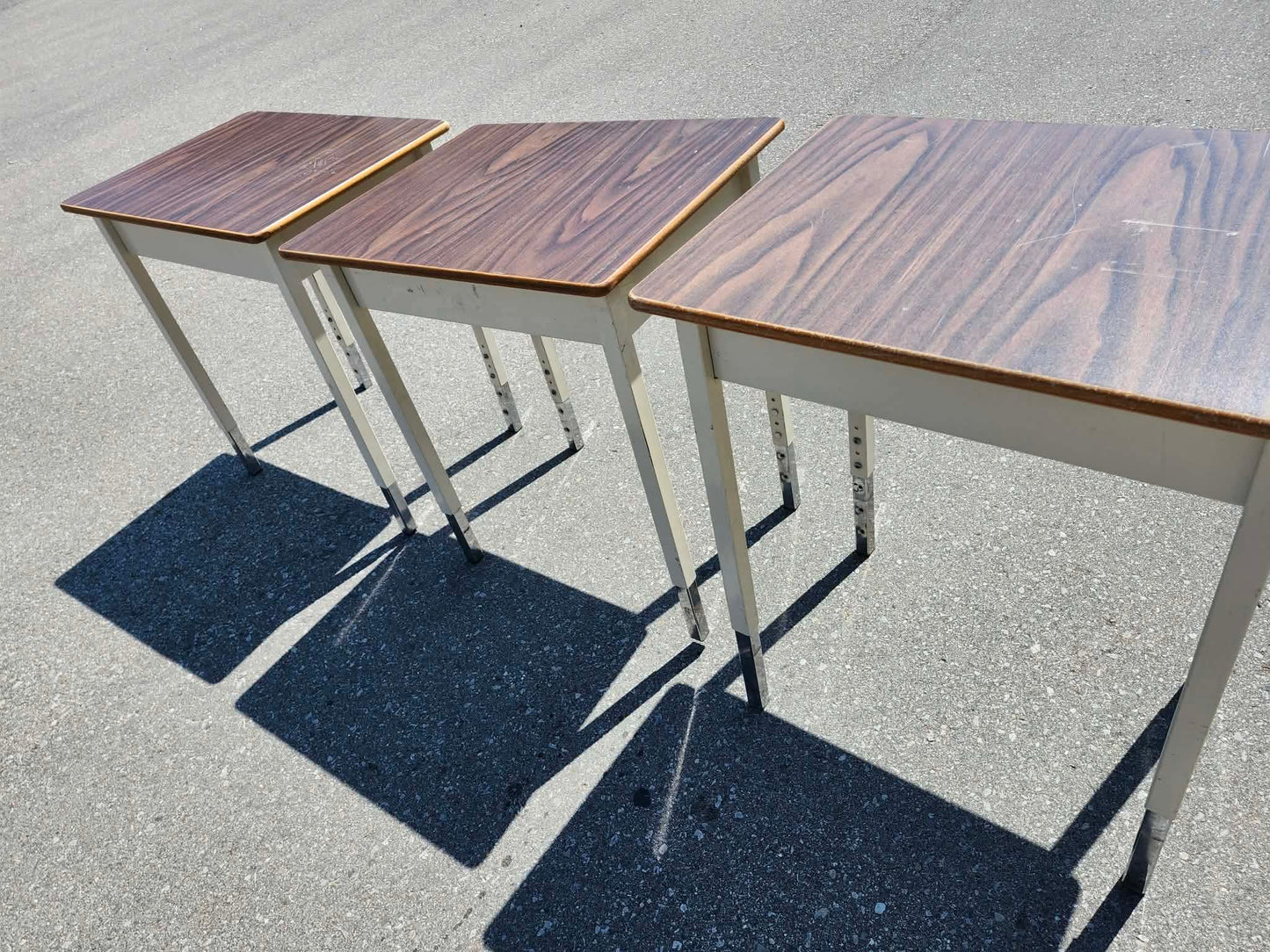 Dark Wood Grain Pocket Desks