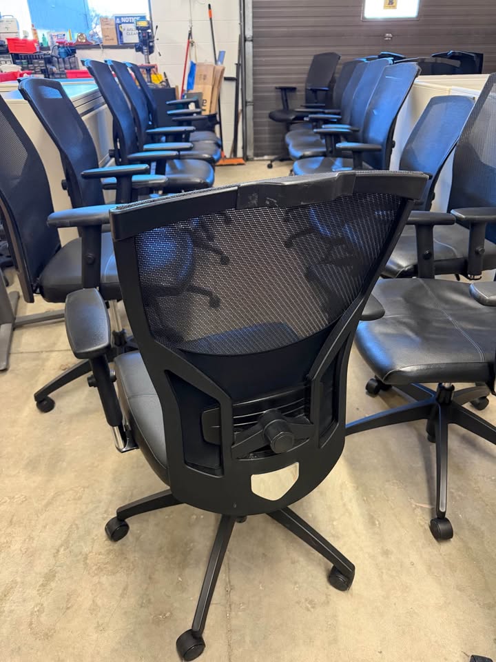 Black Mesh Back Office Chair