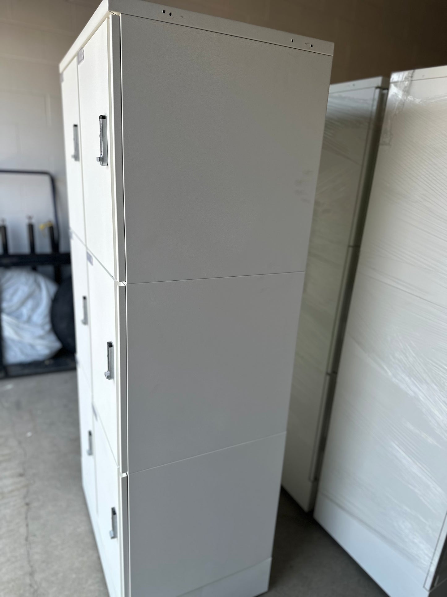 MicroIQ Electronic Lockers