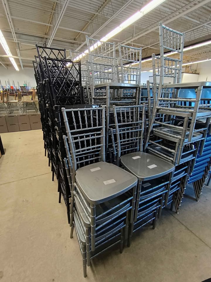 Chiavari Wedding / Event Chairs