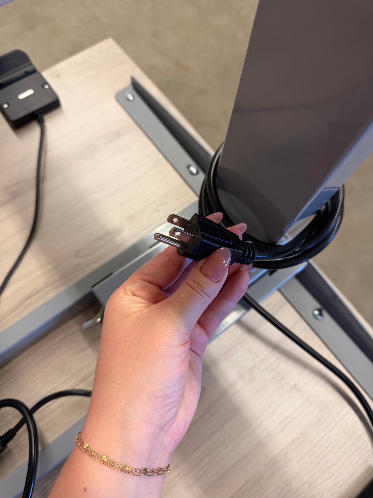 5' Electric Sit / Stand Desks (Dual Motor)