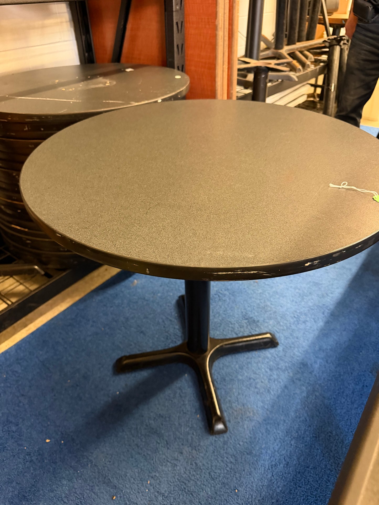 30" Round Cafe / Restaurant / Meeting Room Tables