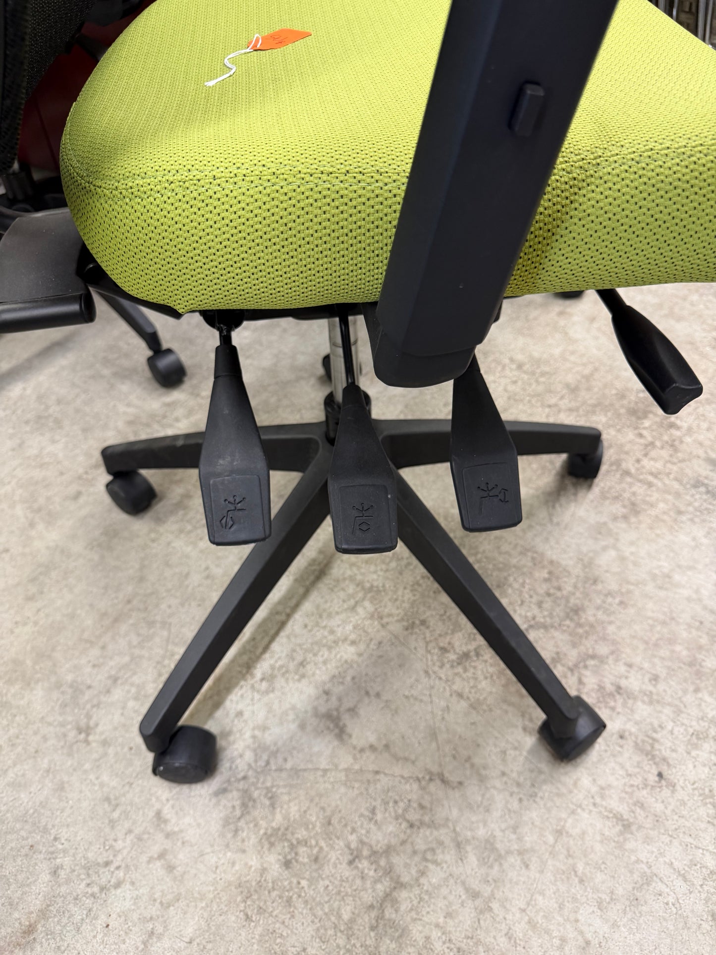 Green / Black Mesh Back Ergonomic Office Chairs