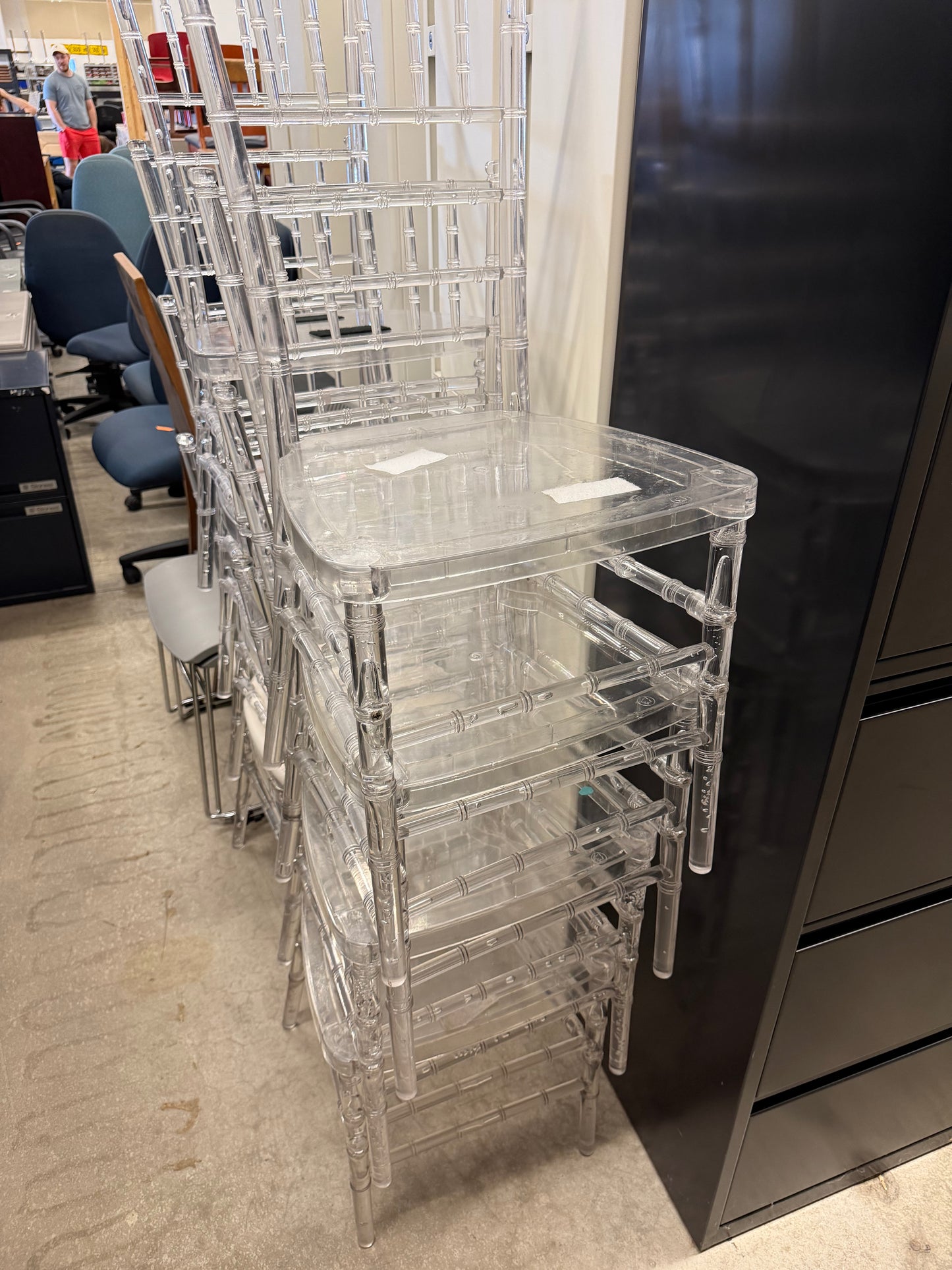 Clear Chiavari Wedding/Event Chairs