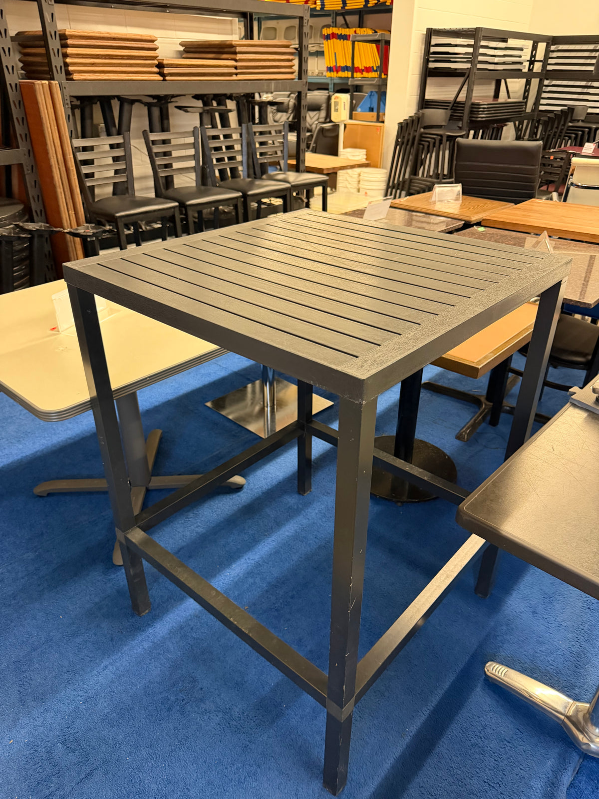 31” Square Bar Height Patio Table