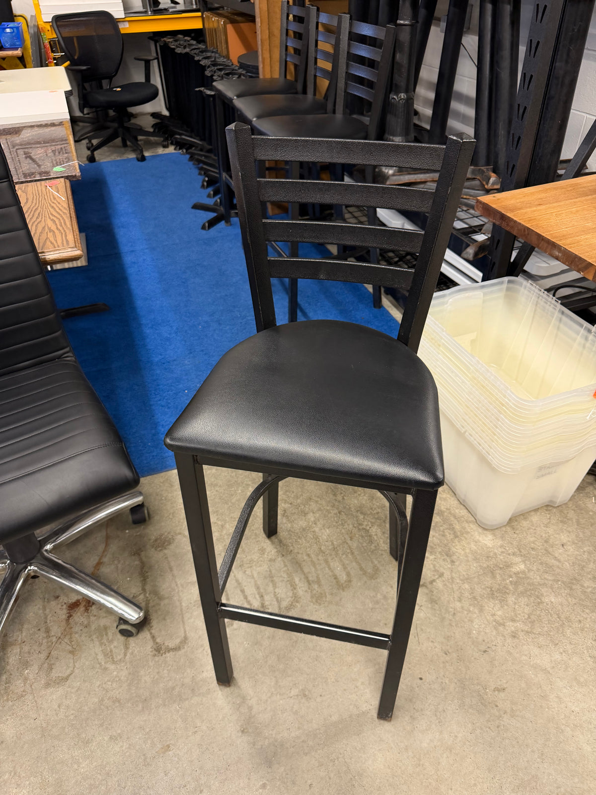 Bar Height Restaurant Chairs / Stools