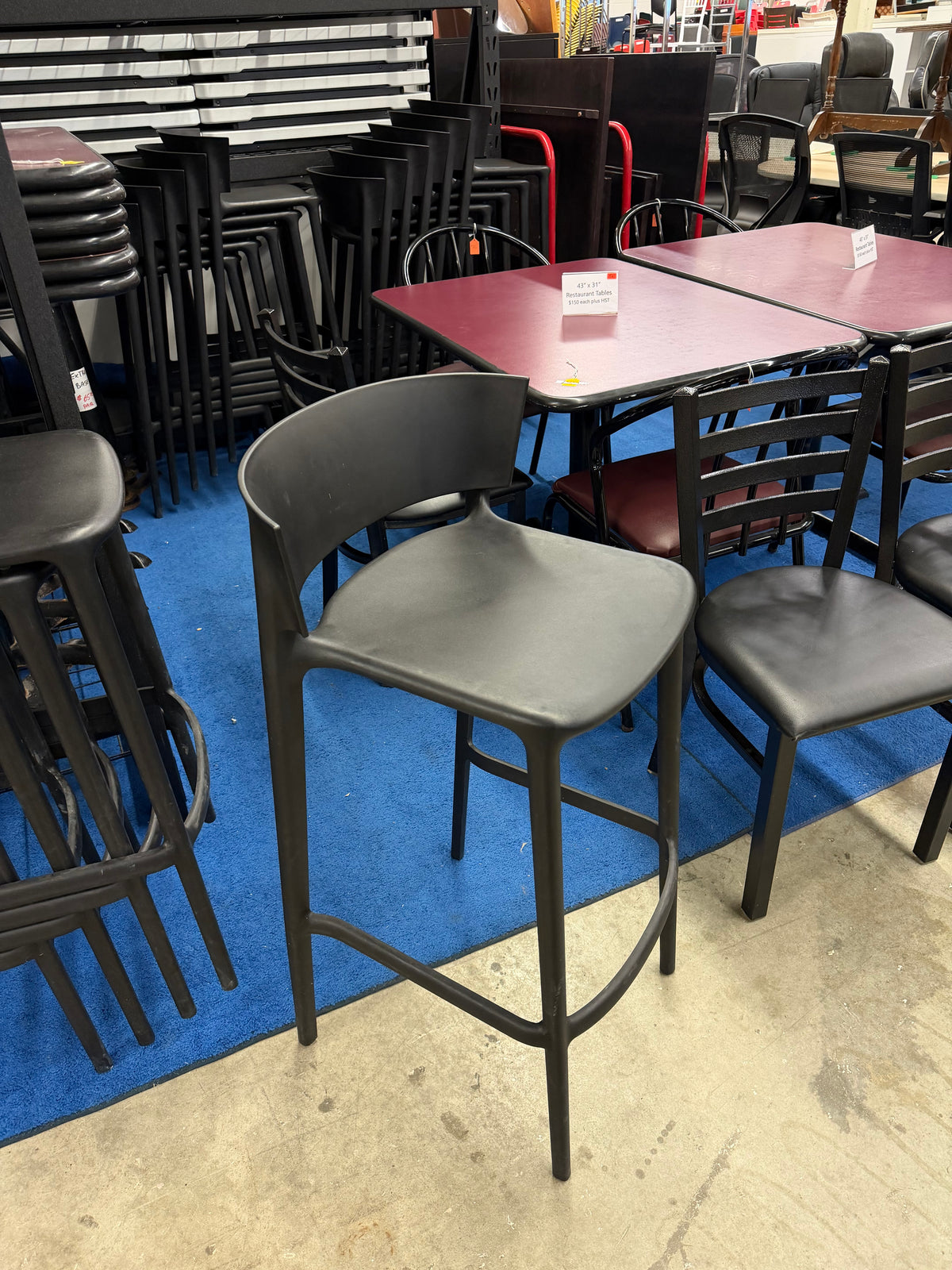 Bar Height Chairs / Stools