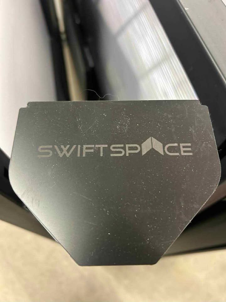 Swiftspace Rolling Walls