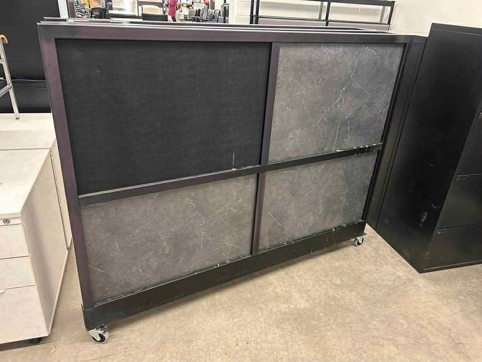 Swiftspace Rolling Walls